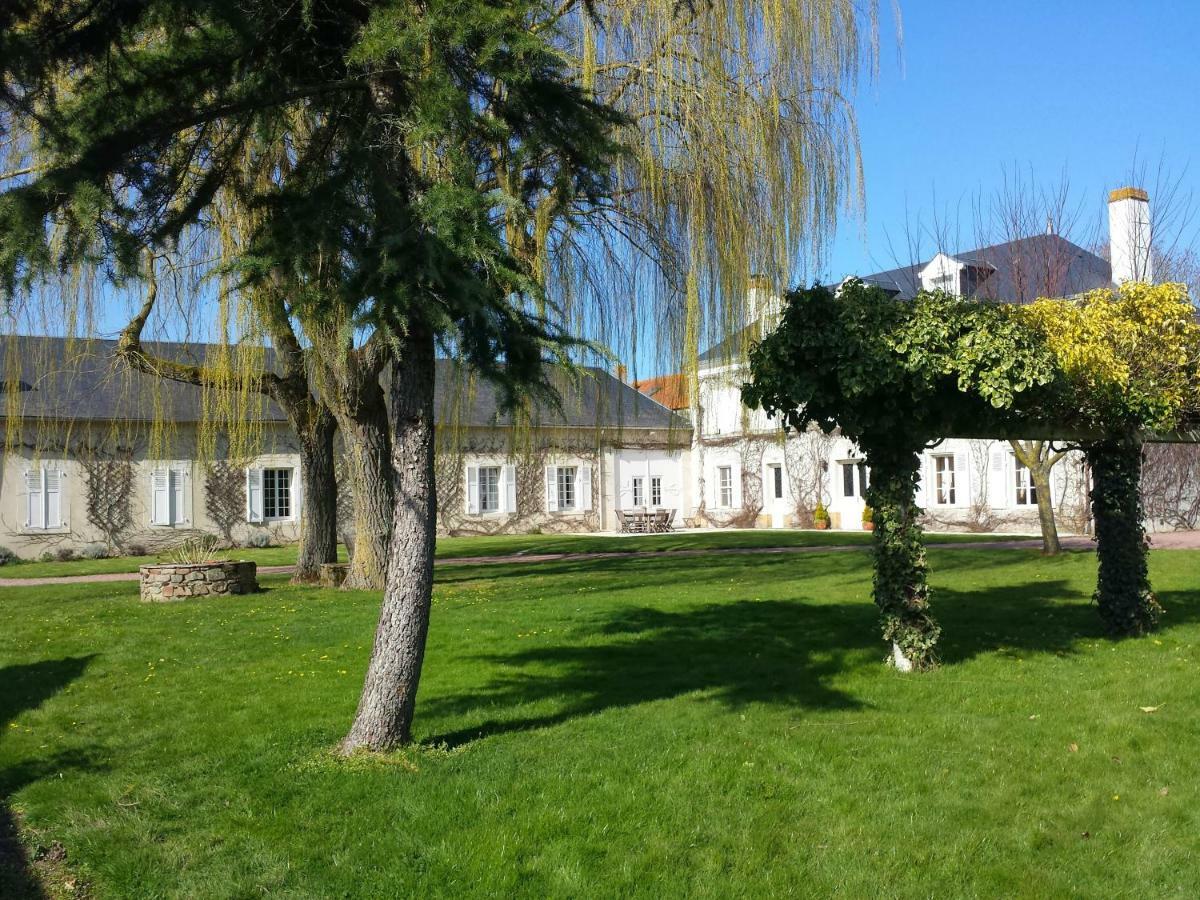 Le Domaine Des Bois Mauzé-Thouarsais Exterior foto