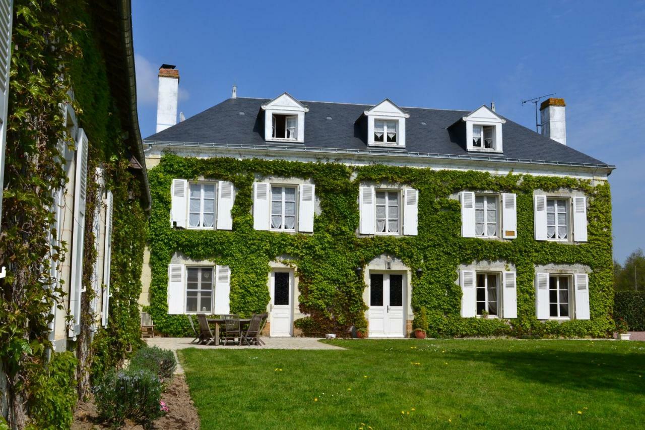 Le Domaine Des Bois Mauzé-Thouarsais Exterior foto