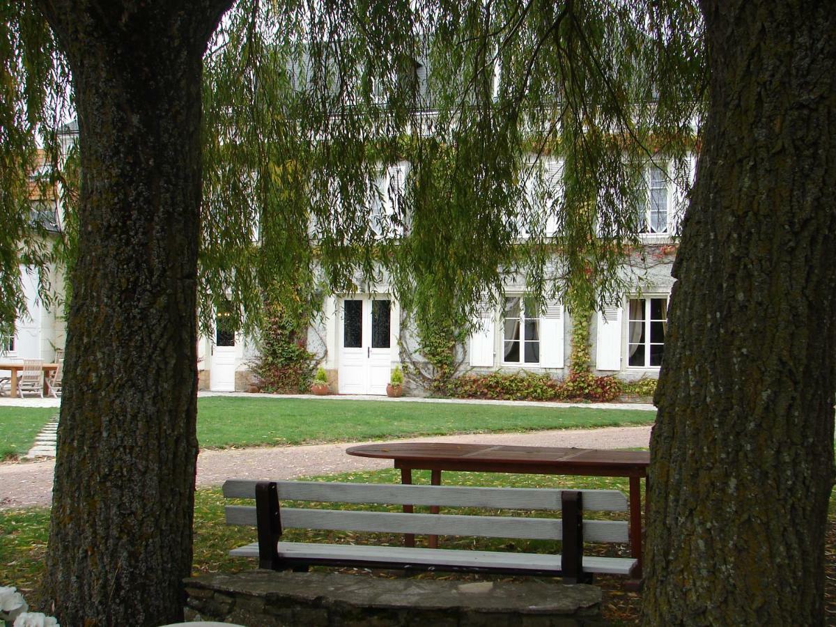 Le Domaine Des Bois Mauzé-Thouarsais Exterior foto