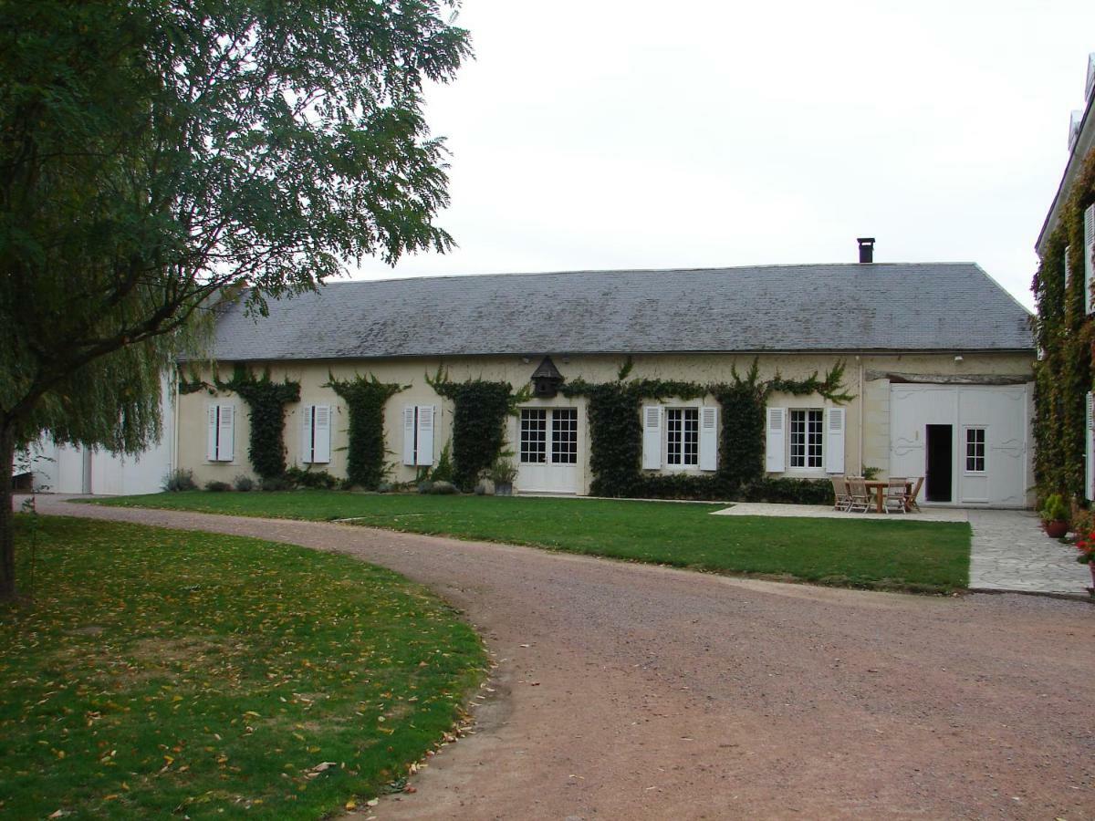 Le Domaine Des Bois Mauzé-Thouarsais Exterior foto